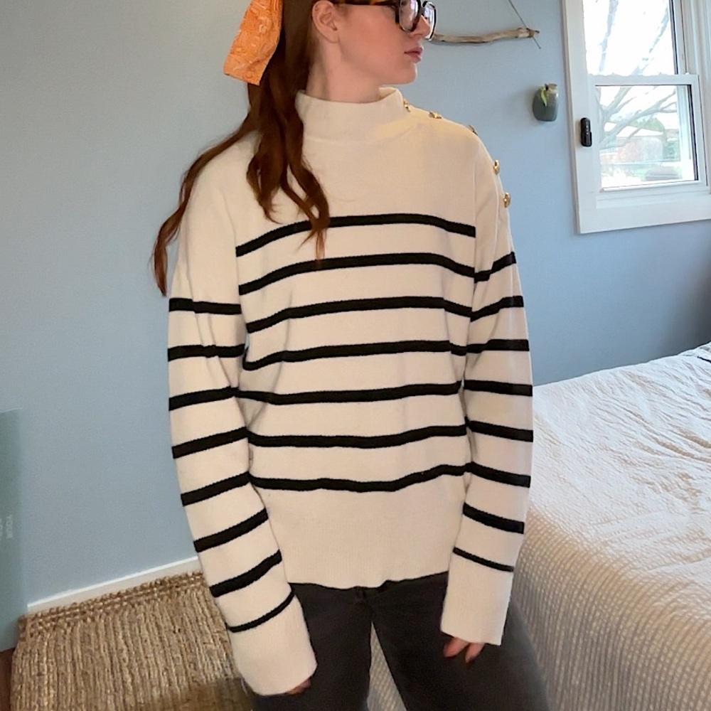 Stripped Sweater🍒✨